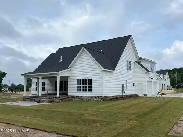 Grimesland, NC 27837,2855 Bates Branch WAY