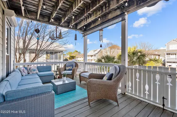 Carolina Beach, NC 28428,927 Coast Walk LN