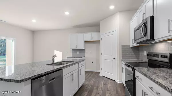 Lillington, NC 27546,71 Hawksmoore LN