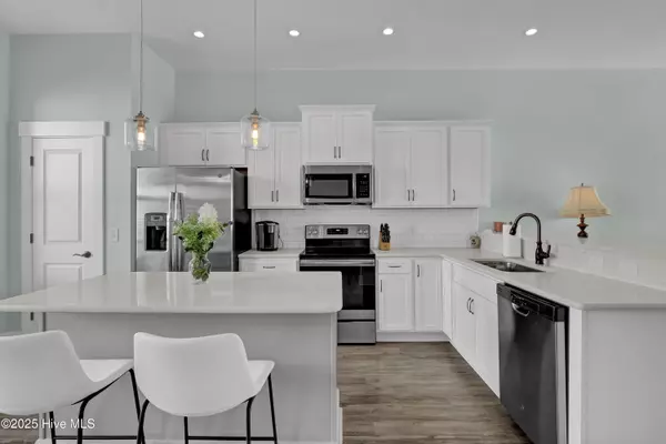 Wilmington, NC 28409,4017 Tamarisk LN