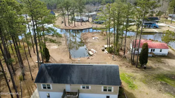 Belhaven, NC 27810,121 Hideaway RD