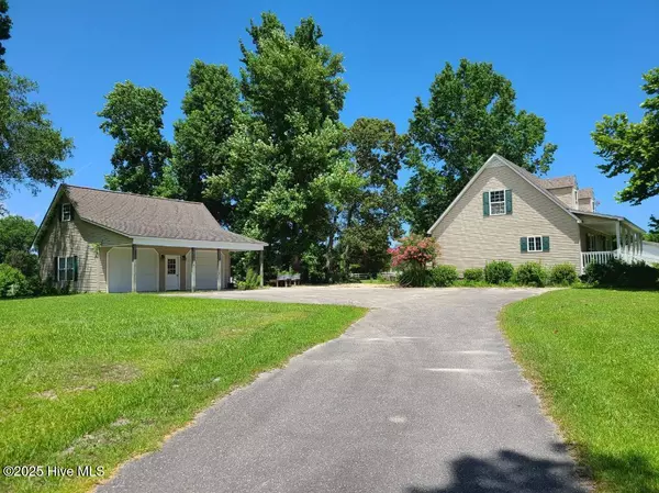 Hampstead, NC 28443,200 Oakmont DR