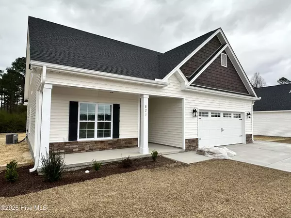 Ayden, NC 28513,821 Fairway RD