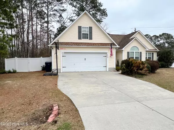 Havelock, NC 28532,205 Cherry Blossom LN