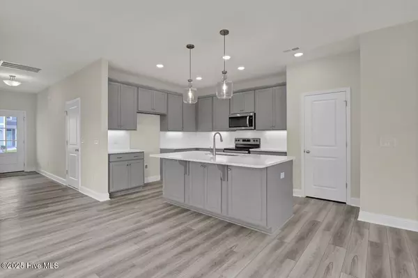Winnabow, NC 28479,805 Red Sky DR NE