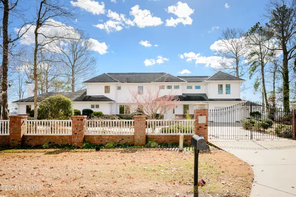 121 Nixons Beach RD, Edenton, NC 27932