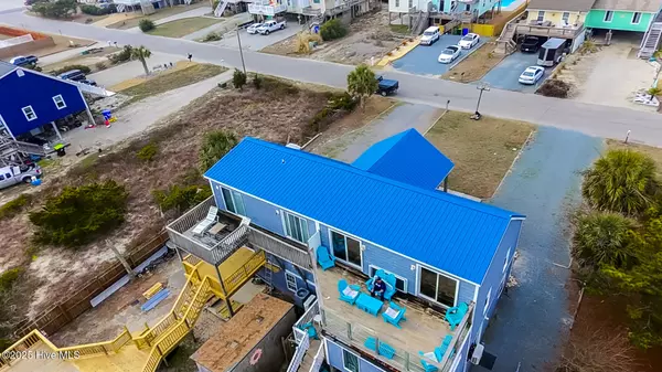 North Topsail Beach, NC 28460,220 Port DR