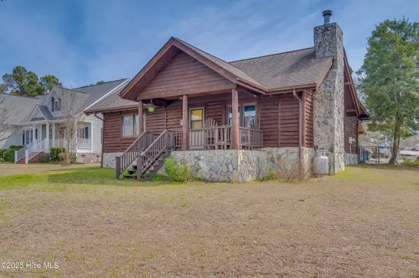Hubert, NC 28539,37 Eagle Rock LN