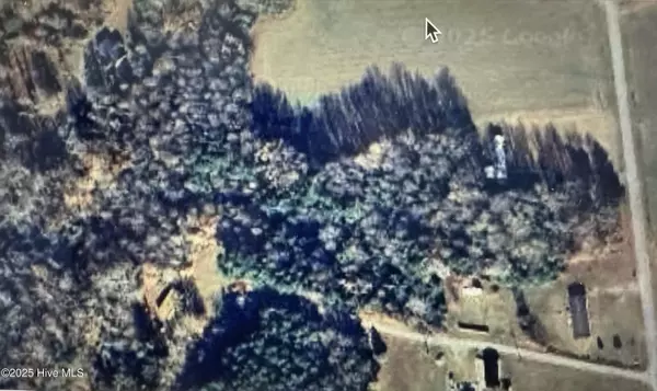 Blounts Creek, NC 27814,124 Tice LN