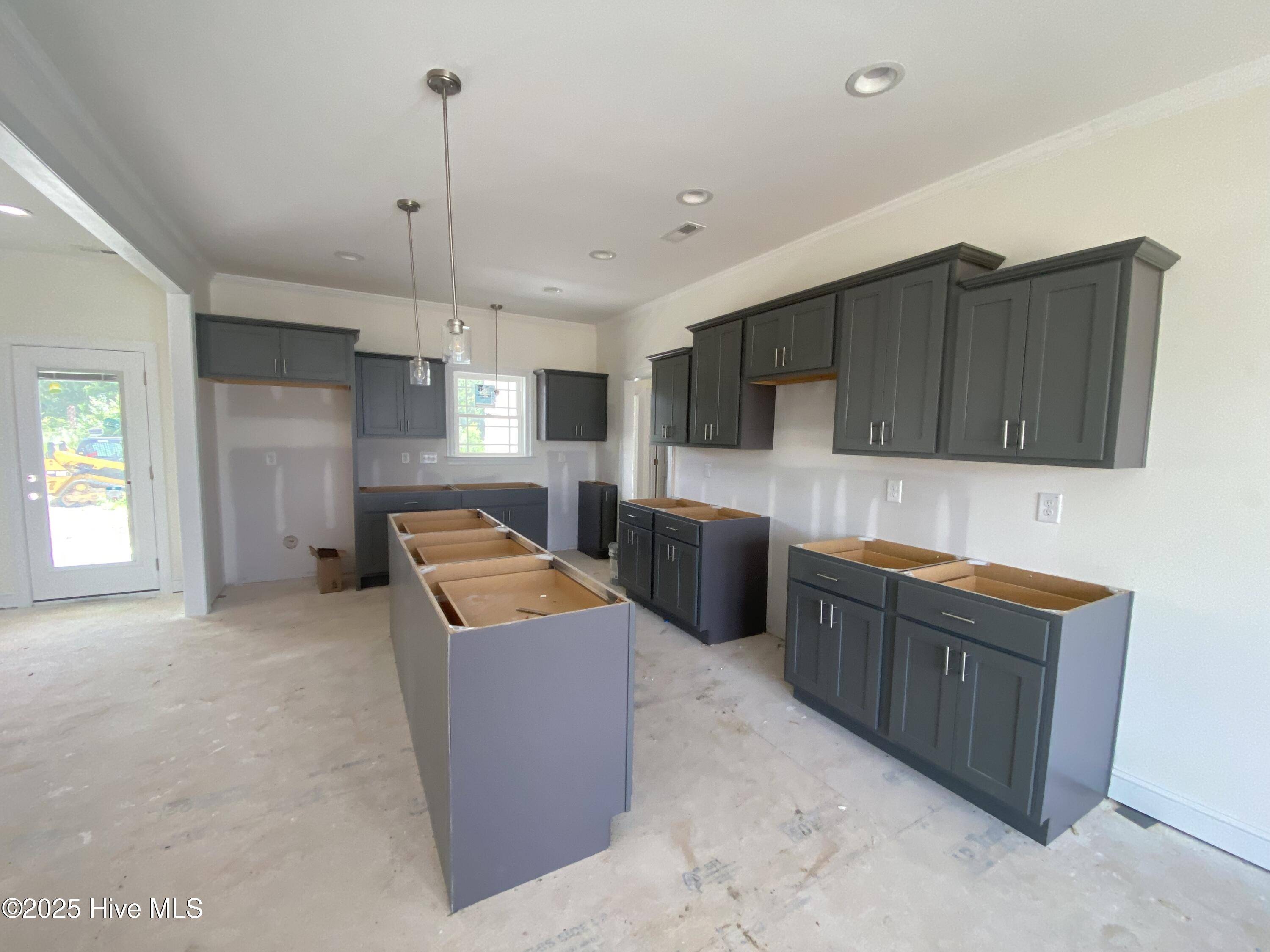 Pikeville, NC 27863,212 Rae DR