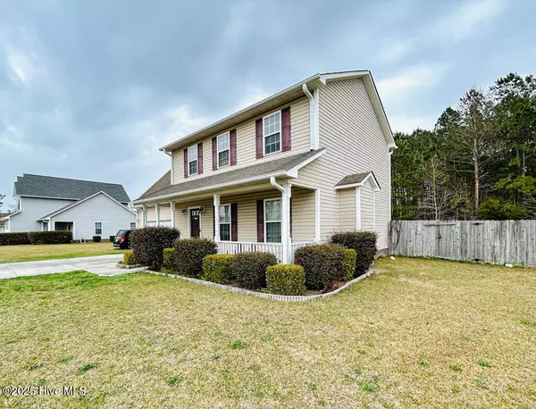 Hubert, NC 28539,309 Springcreek CT