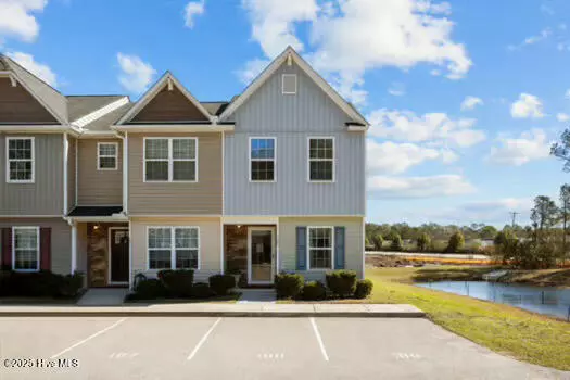 Holly Ridge, NC 28445,100 Beacon Woods DR