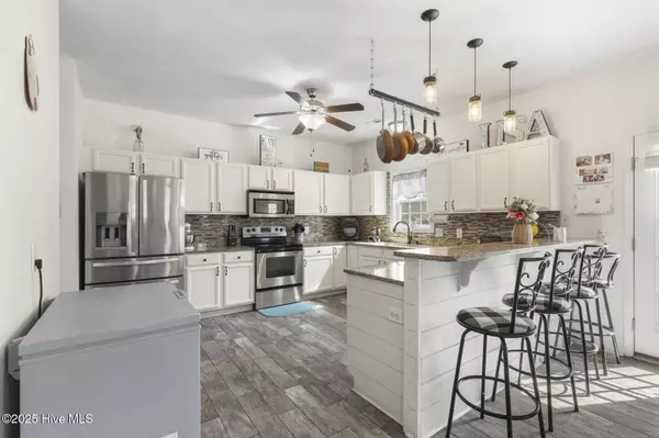 Beulaville, NC 28518,201 Margaret CT