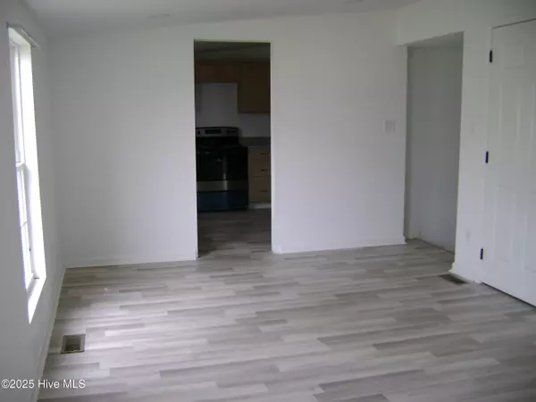 Elizabeth City, NC 27909,805 Price ST