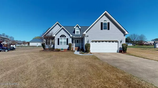 103 Newberry CT, Pikeville, NC 27863