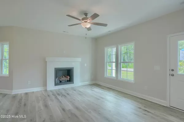 Newport, NC 28570,114 Creek Bluff RD