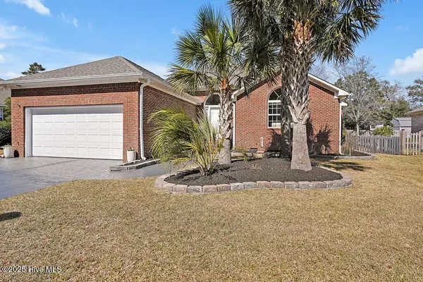 Carolina Beach, NC 28428,124 Lighthouse DR