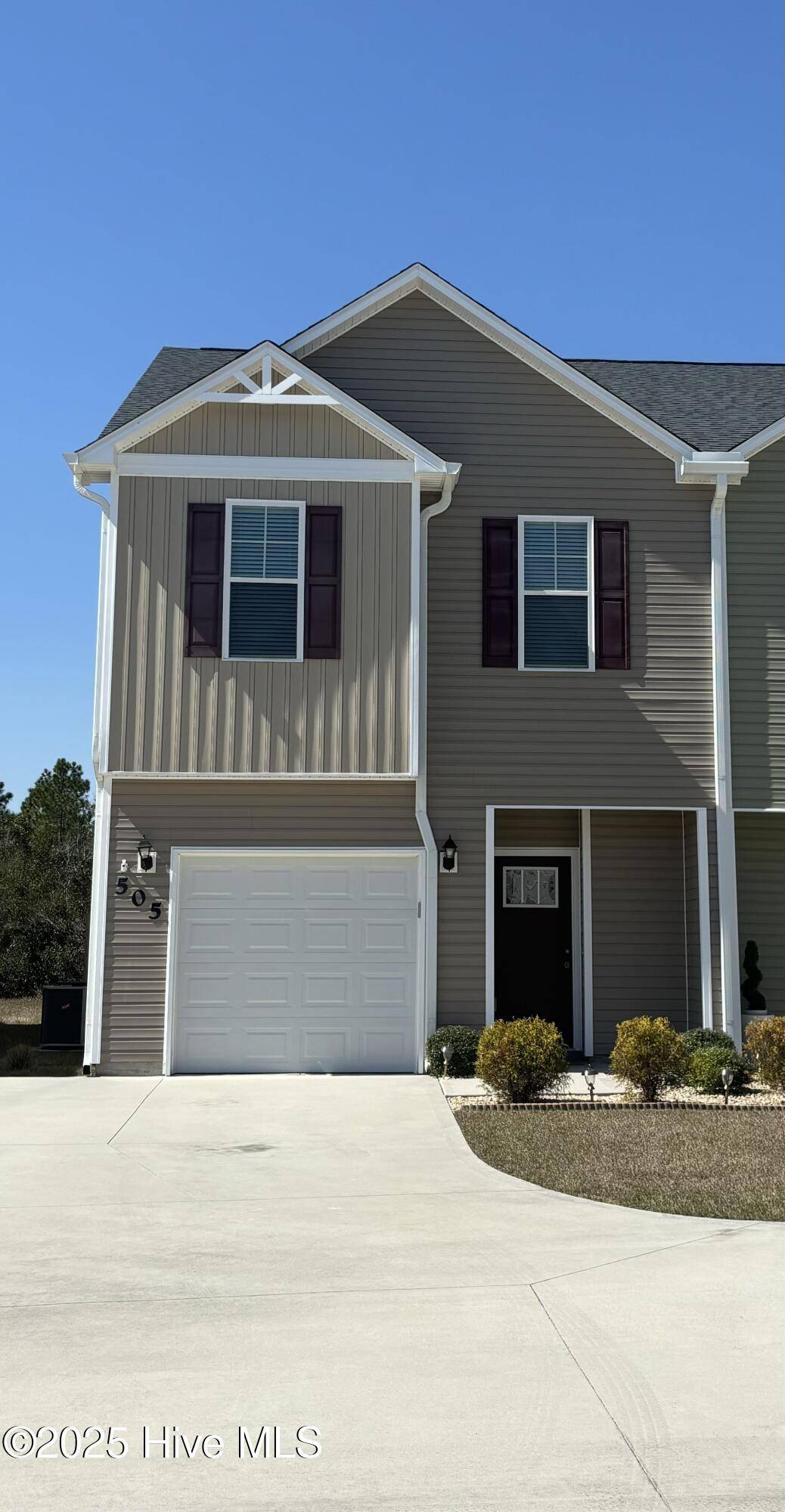 505 Shallotte LN, Holly Ridge, NC 28445