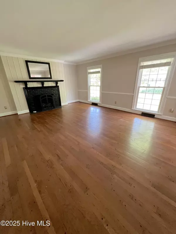 Farmville, NC 27828,3459 East Wilson ST