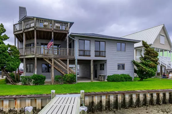 Atlantic Beach, NC 28512,221 Smith ST