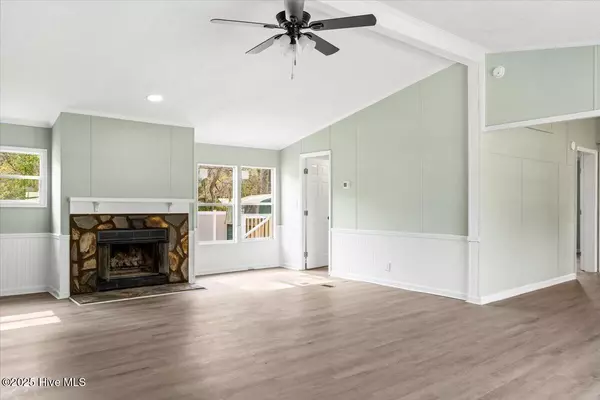 Supply, NC 28462,2261 Jingle CT SW