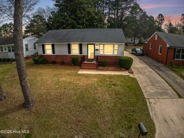 Wilson, NC 27893,318 Jefferson ST W