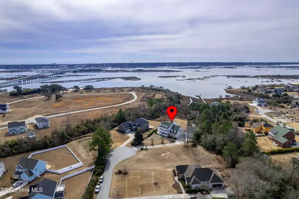 226 Royal Oaks CT, Cedar Point, NC 28584