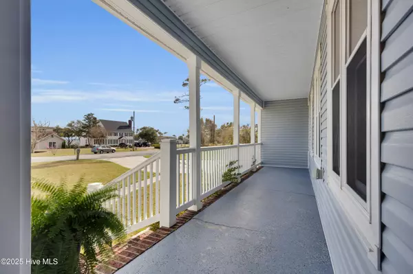 Newport, NC 28570,234 Deep Bay DR
