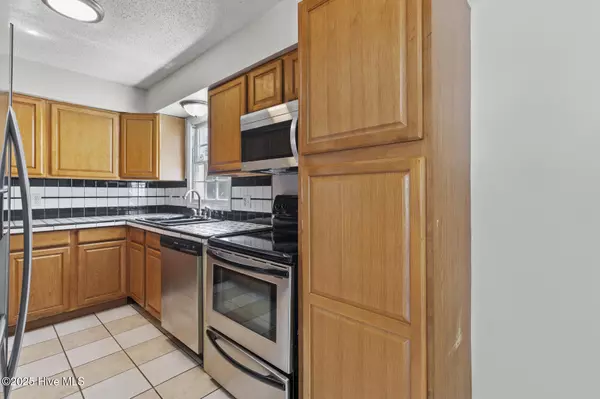 Jacksonville, NC 28546,212 Country RD