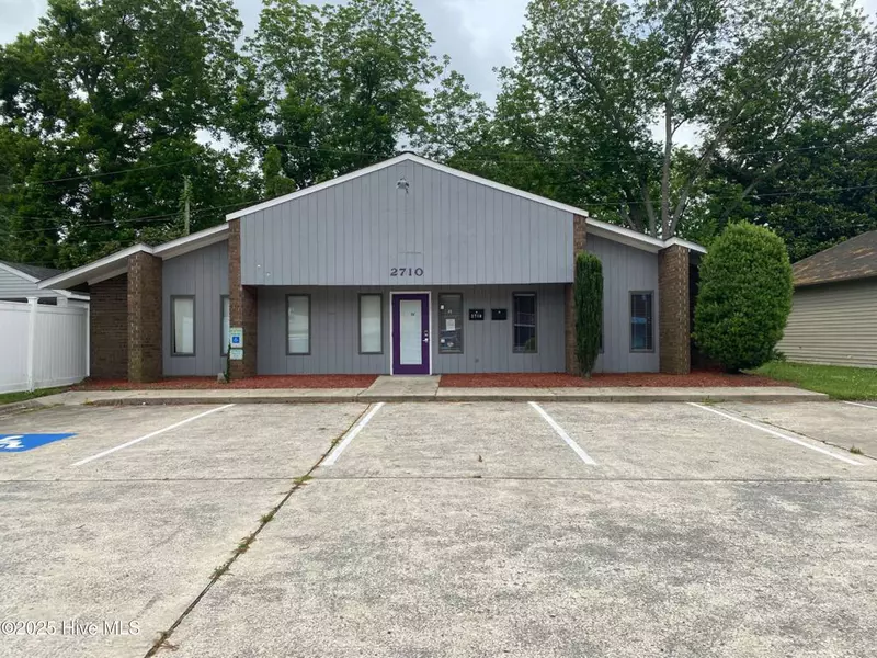 2710 E 10th ST, Greenville, NC 27858