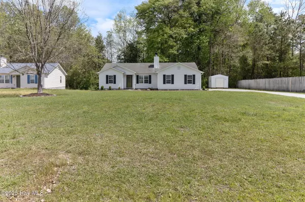 Jacksonville, NC 28540,104 Nicole CT