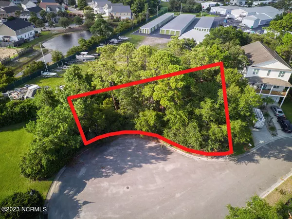 Carolina Beach, NC 28428,116 Island Mimosa DR