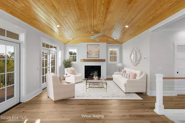 Beaufort, NC 28516,538 Sheldrake CT