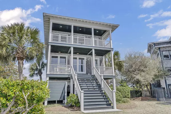 2 Island DR, Wrightsville Beach, NC 28480