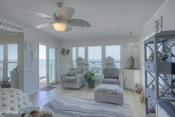 North Topsail Beach, NC 28460,1866 New River Inlet RD #Unit 3310c