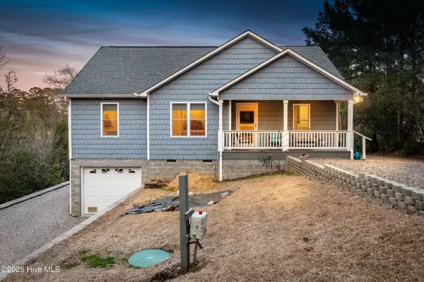 Chocowinity, NC 27817,119 Bluff RD