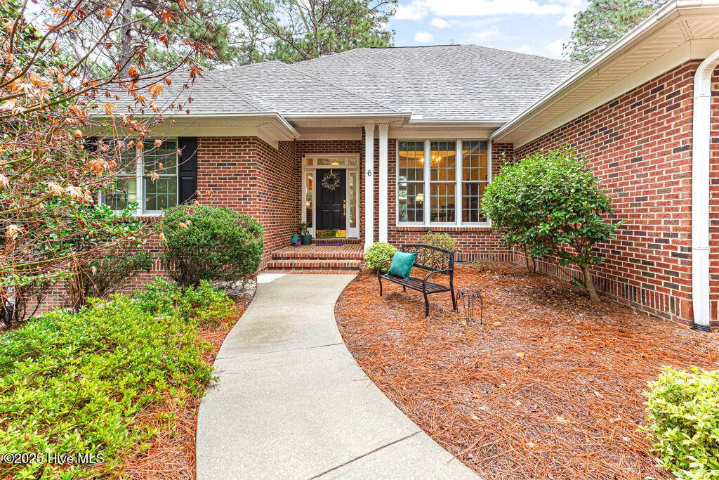 Pinehurst, NC 28374,6 Sassafras LN