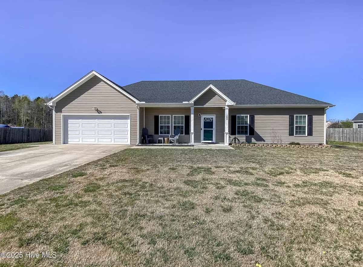 Currituck, NC 27929,102 Red Maple CT