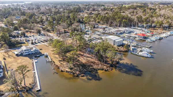 Lot 73 Neuse DR Oriental, NC 28571