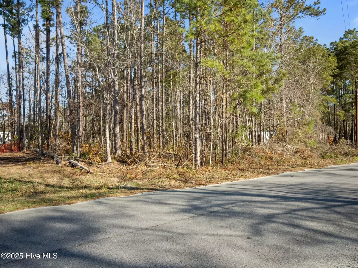 Swansboro, NC 28584,400 Stoneybrook DR