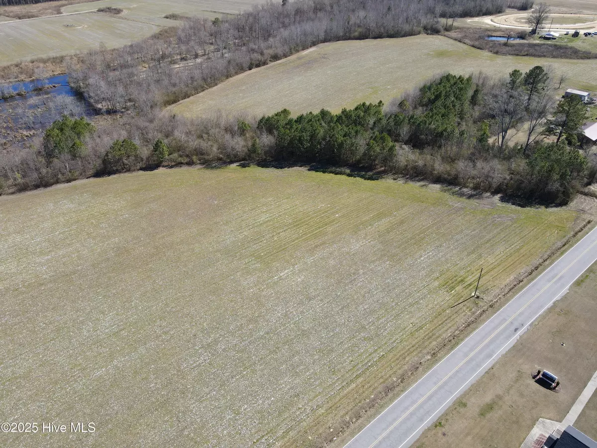 Robersonville, NC 27871,8047 Bear Grass RD