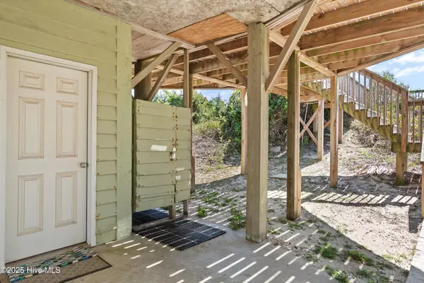 Holden Beach, NC 28462,1097 Ocean BLVD W