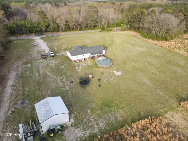 Laurel Hill, NC 28351,20700 Traders RD