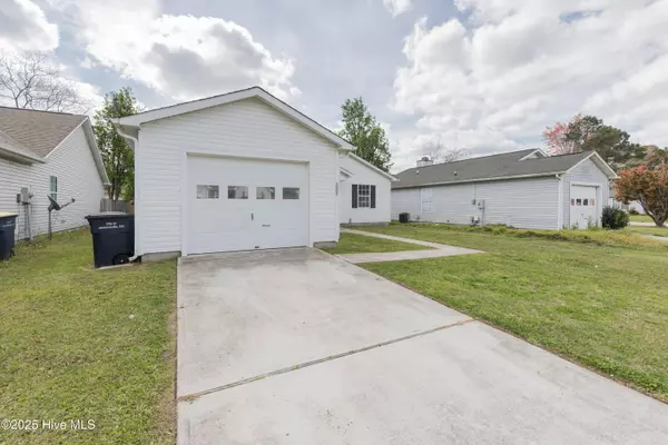 Jacksonville, NC 28546,3002 E Windgate CT