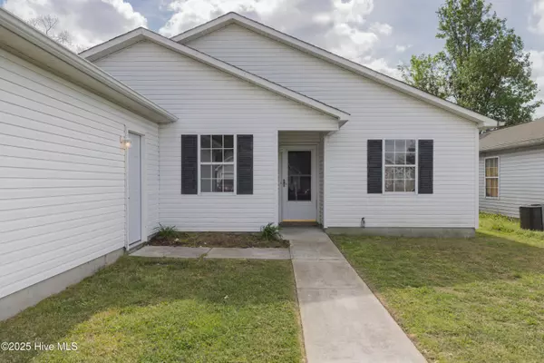 Jacksonville, NC 28546,3002 E Windgate CT