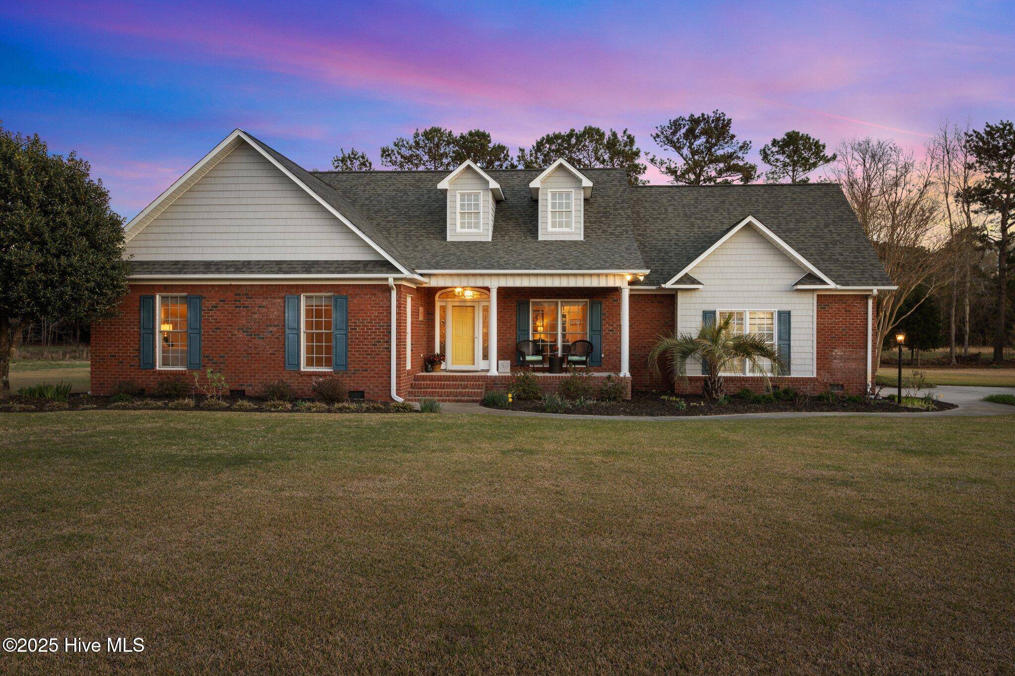 105 Sheris CT, New Bern, NC 28560