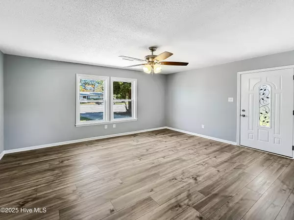 Wilmington, NC 28405,1602 Forbes CT
