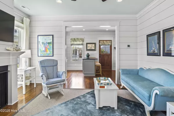 5 Back Cove CIR Oriental, NC 28571