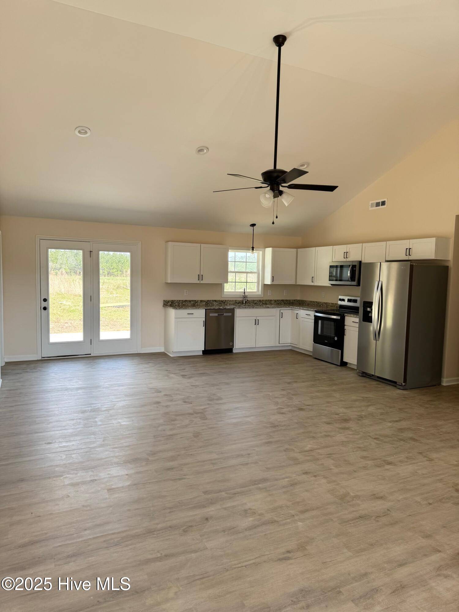 Warsaw, NC 28398,175 Lanefield RD