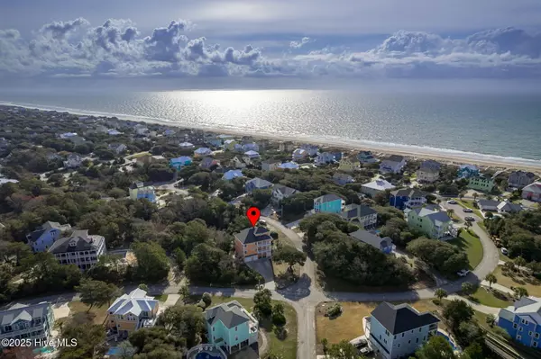 Emerald Isle, NC 28594,200 Shipwreck LN